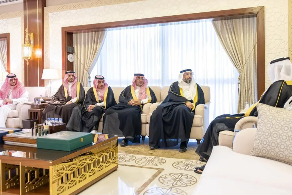 نائب أمير المنطقة الشرقية يستقبل نائب الرئيس التنفيذي لقطاع الأعمال في بنك التنمية الاجتماعية