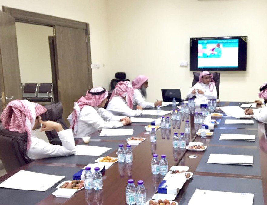 فرع بنك التنمية الاجتماعية ببريدة في ورشة عمل(فرص الدعم والتمويل)