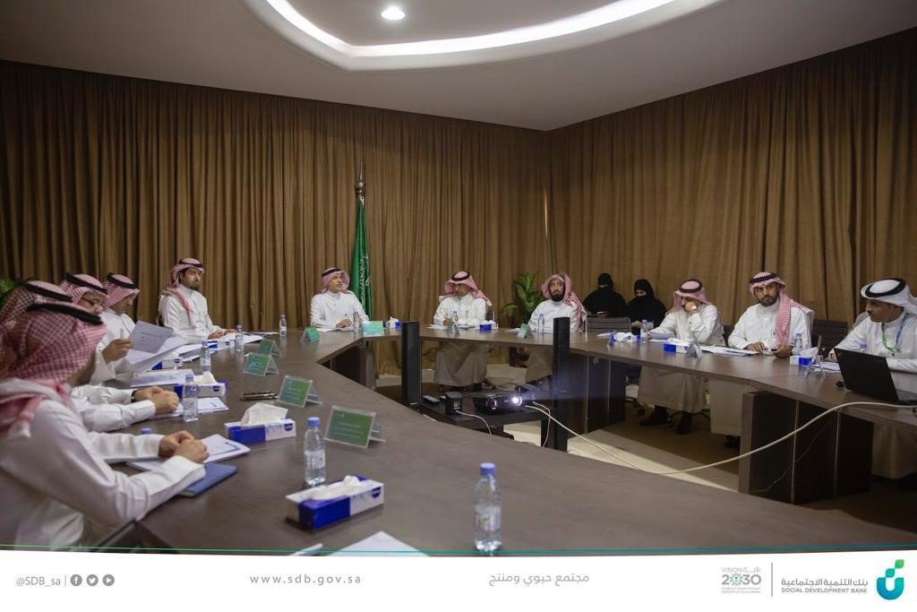 اجتماع اللجنة الدائمة للأسر المنتجة