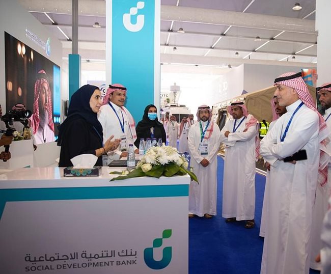 دعم الرياديين في معرض الدفاع العالمي دعم الرياديين في معرض الدفاع العالمي